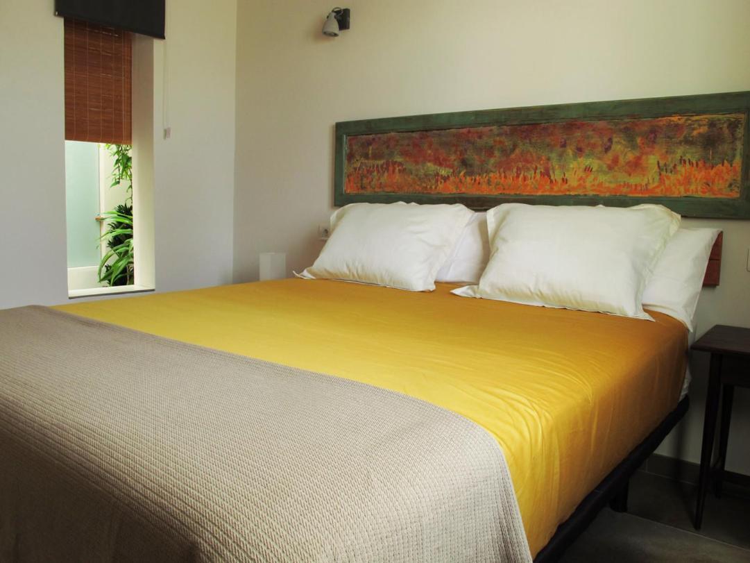 Bungalow Goa Pool View, Playa Roca Residence Sea Front Access - Free Ac - Wifi 코스타 테기세 외부 사진