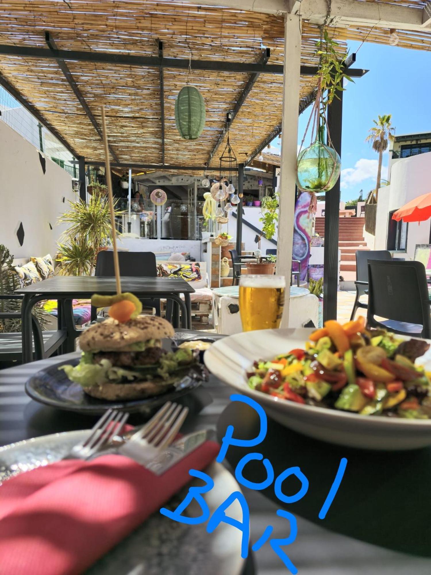 Bungalow Goa Pool View, Playa Roca Residence Sea Front Access - Free Ac - Wifi 코스타 테기세 외부 사진